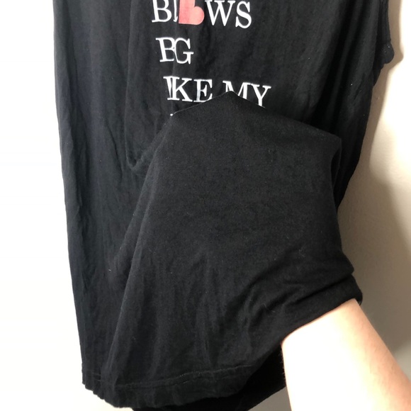 “I like my brows big like my butt” Black Tanktop - Picture 4 of 5